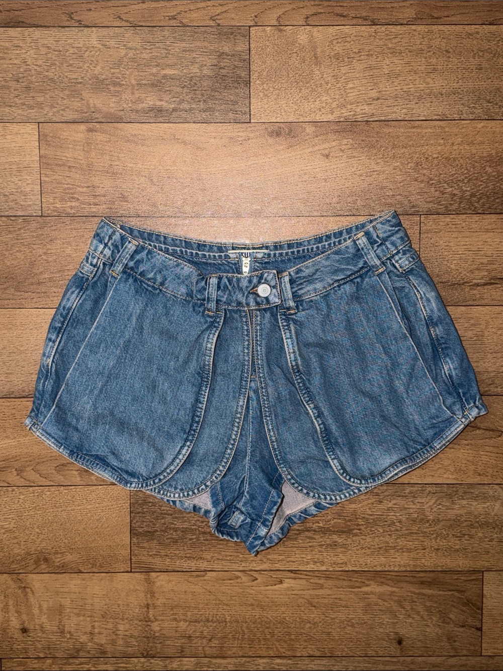 We The Free Size 31 Free People Prince Street Micro Denim Shorts Skort Rare Sexy
